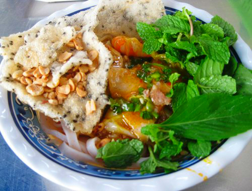 Mì Quảng là niềm tự hào trong văn hóa ẩm thực của người dân xứ Quảng nói chung